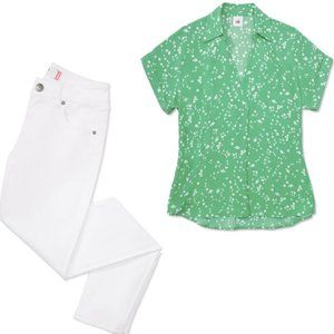 CAbi Green Daisy Print Short Sleeve Blouse